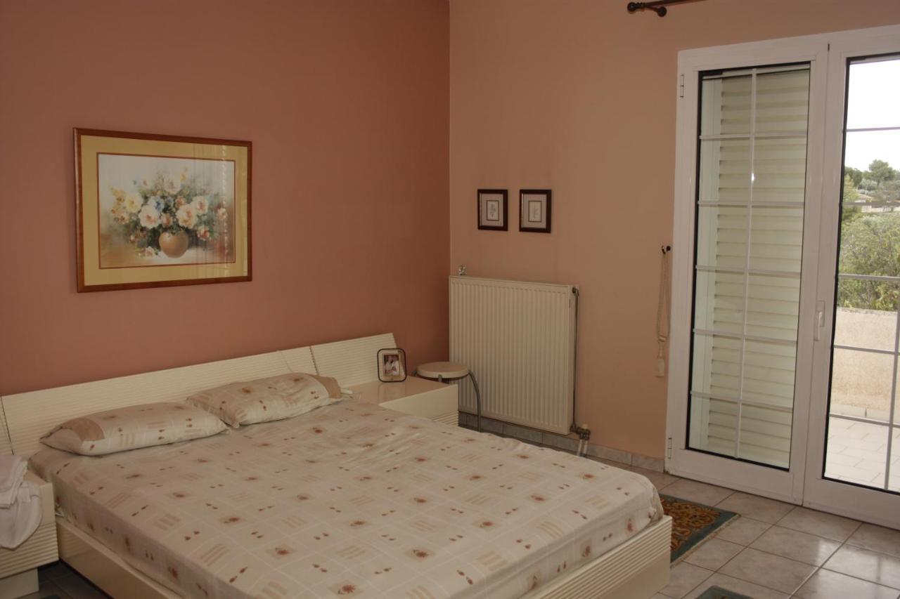 House Angie Villa Pórto Ráfti Buitenkant foto